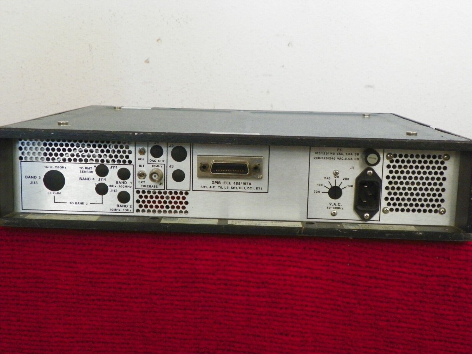 EIP 548B w/opt WB-70, microwave frequency counter 10hz-26.5Ghz EIP 548B w/opt WB-70, microwave frequency counter 10hz-26.5Ghz